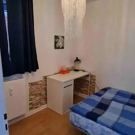 Gesamte In Zentrum Von Apartment